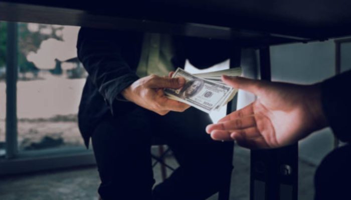 Oknum Pejabat RRI Palu Diduga Beri Uang Damai Rp 25 Juta kepada Keluarga Korban Pelecehan Seksual