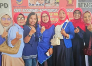 Relawan Perempuan Tangguh Deklarasi Dukung Ahmad Ali-Abdul Karim Aljufri di Pilkada Sulteng 2024