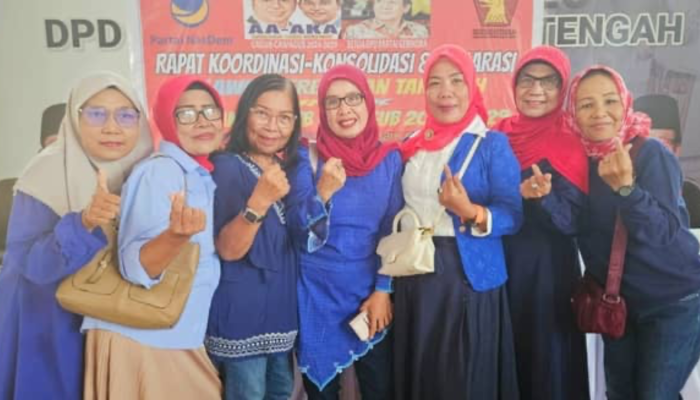 Relawan Perempuan Tangguh Deklarasi Dukung Ahmad Ali-Abdul Karim Aljufri di Pilkada Sulteng 2024