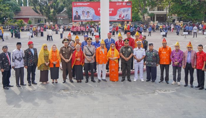 Kepala BPKAD Sulteng Hadiri Upacara Hardiknas 2024, Usung Tema Lanjutkan Merdeka Belajar