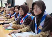 Dikunjungi Siswa SDIT Al-Fahmi, Asisten Bidang Perekonomian dan Pembangunan Jelaskan Kerja Pemerintah