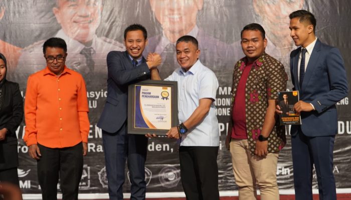 Wali Kota Palu Resmi Buka Seminar Nasional Teacherpreneur 2024