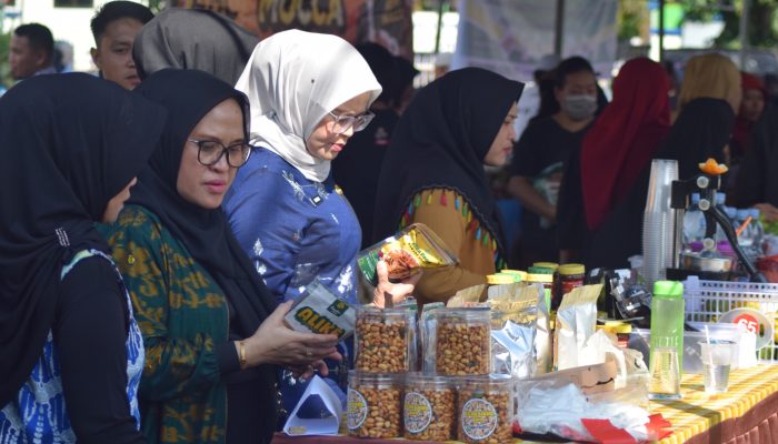 Sekda Irmayanti Pettalolo Buka Gerakan Pangan Murah, Sebut Kota Palu Masuk 10 Besar Inflasi Terendah di Indonesia
