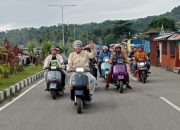 Ahmad Ali Iring-iringan Naik Vespa Klasik sambil Safari Politik ke Warga Poso