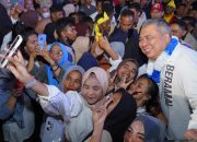 Ribuan Masyarakat Tolitoli Banjiri Lapangan Sandana, Saksikan Orasi Politik Ahmad Ali