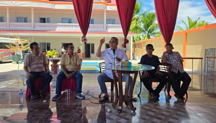 Bertemu Sejumlah Kades di Kabupaten Buol Jelang Pilkada 2024, Ahmad Ali Sempat Kritik Politisi Ini