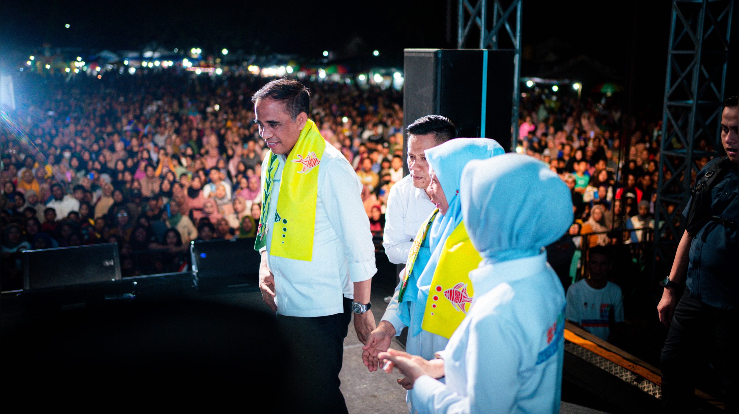 Anwar Hafid dan Reny Lamadjido Lanjut Deklarasi Pilkada 2024 di Tolitoli-Buol