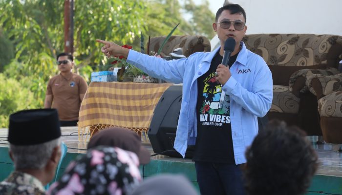 Abdul Karim Aljufri Sudah Buktikan Kinerja Sebelum Terpilih di Pilkada 2024, Berikan Beasiswa PIP Kepada Ribuan Siswa di Banggai