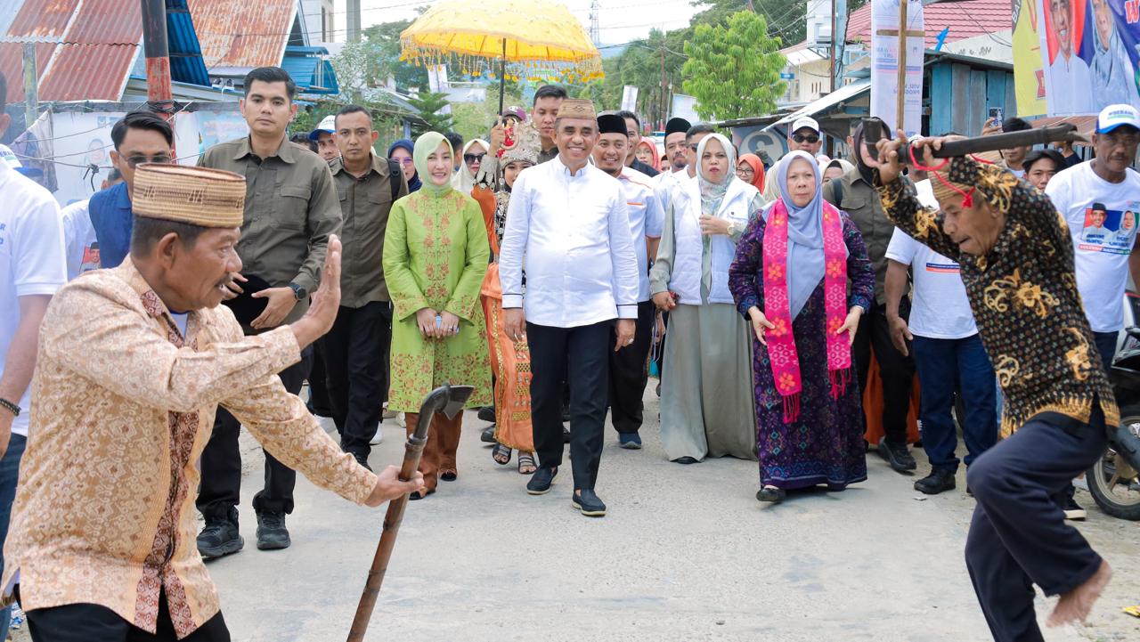 Kampanye di Bantaya Parimo, Anwar Hafid-Reny Lamadjido Tak Mau Lagi Lihat Warga Sulteng Dirujuk ke Luar Kota: RS Undata Bakal Berstandar Internasional