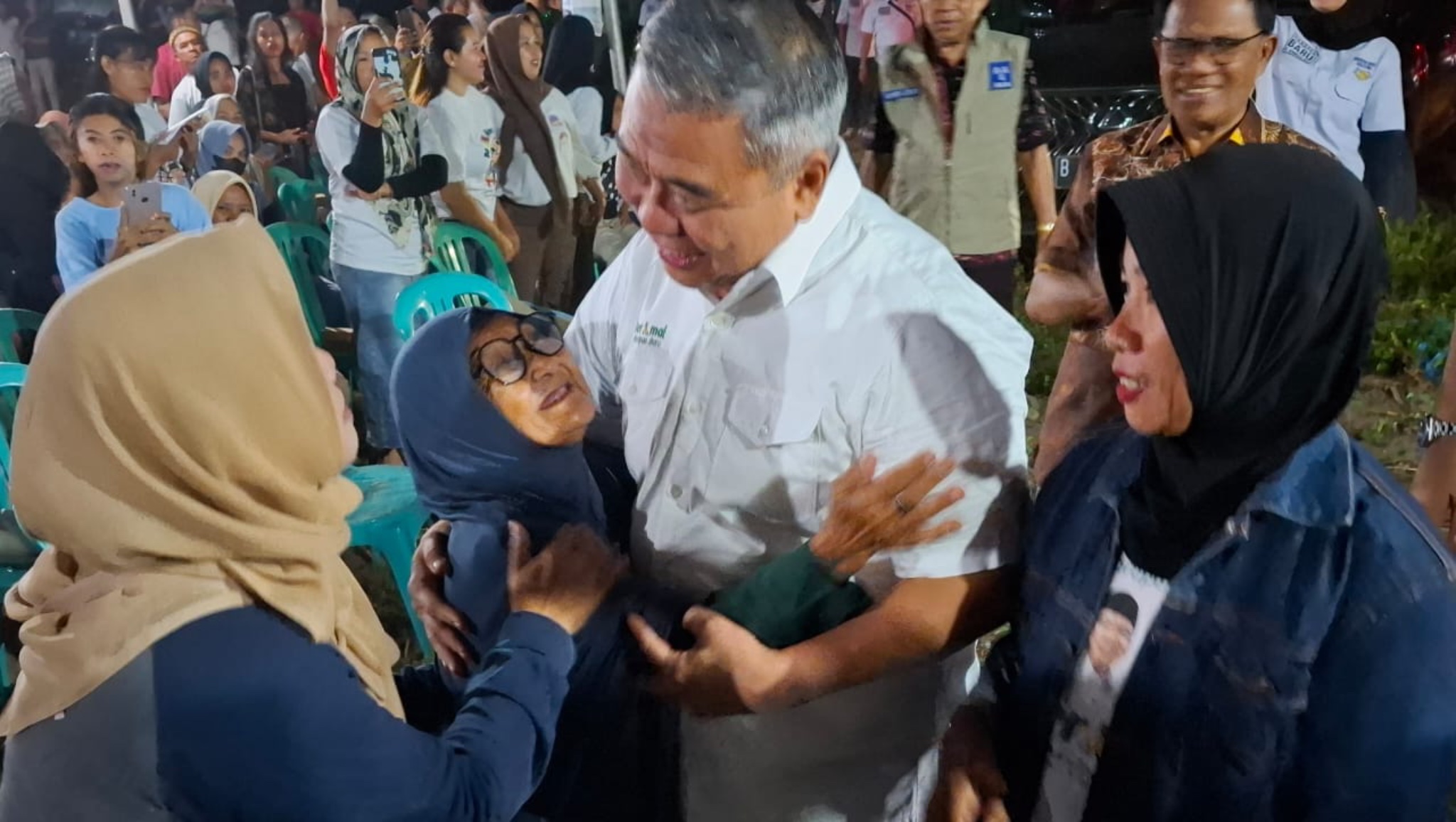 Kampanye di Salena Padanjese Palu, Hidayat Lamakarate Sebut Ahmad Ali Sudah Terbukti Banyak Bantu Warga Sulteng Sebelum Ikut Pilkada 2024