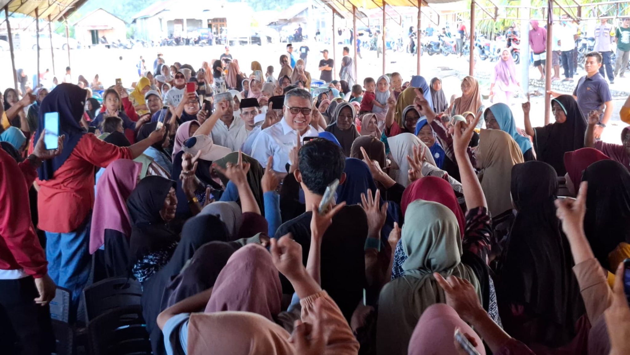 Kampanye di Desa Bajo, Ahmad Ali Ingin Sejahterakan Nelayan Lewat Industri Perikanan