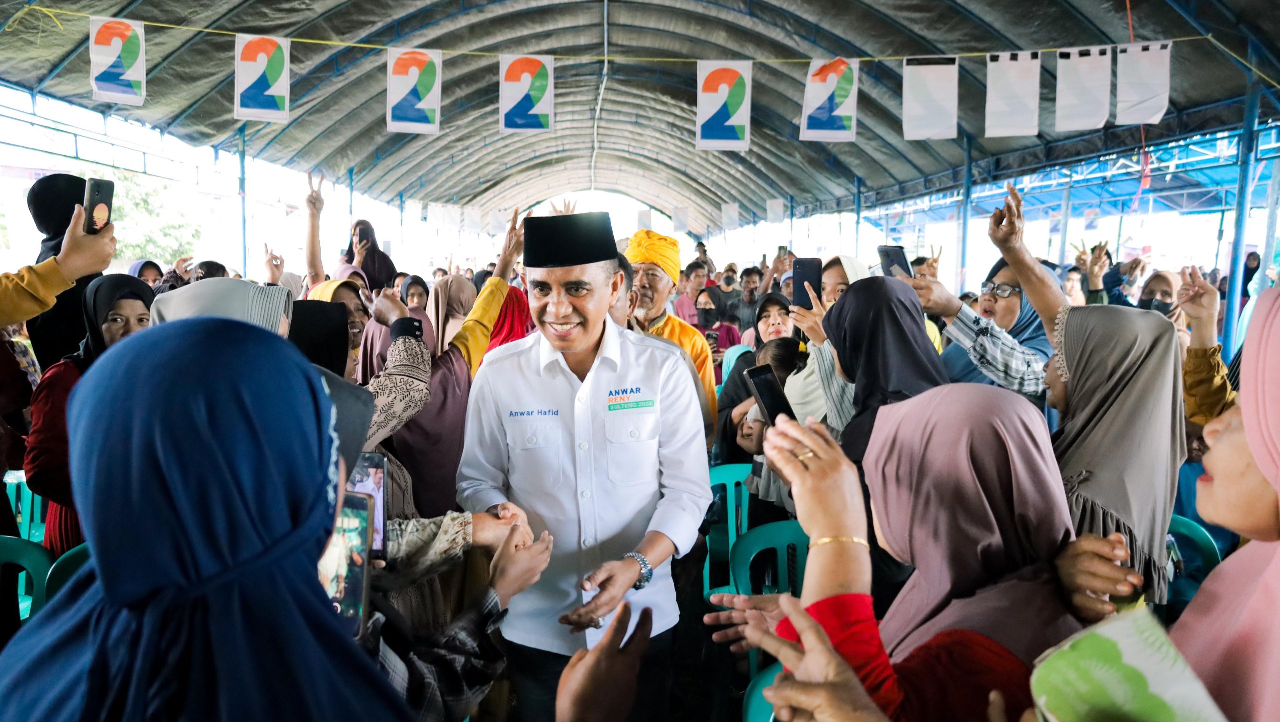 Anwar Hafid Cerita soal Nomor Urut 2 saat Kampanye di Desa Ogoansam Parimo, Bakal Kembali Ukir Prestasi Jika Terpilih di Pilkada 2024