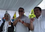 Jalan Kaki, Ahmad Ali dan Keluarga Nyoblos di TPS 14 Tanamonindi Palu