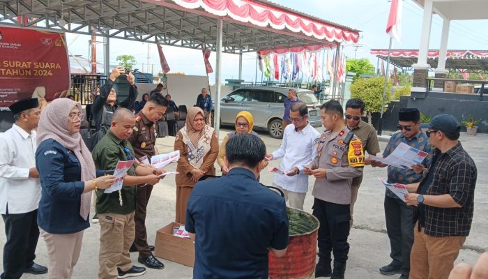 KPU Banggai Musnahkan 1.330 Surat Suara Jelang Voting Day Pilkada 2024