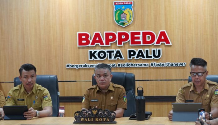 Wali Kota Palu Hadianto Rasyid Pimpin Rakor Penanggulangan Kemiskinan Pasca Cuti Kampanye