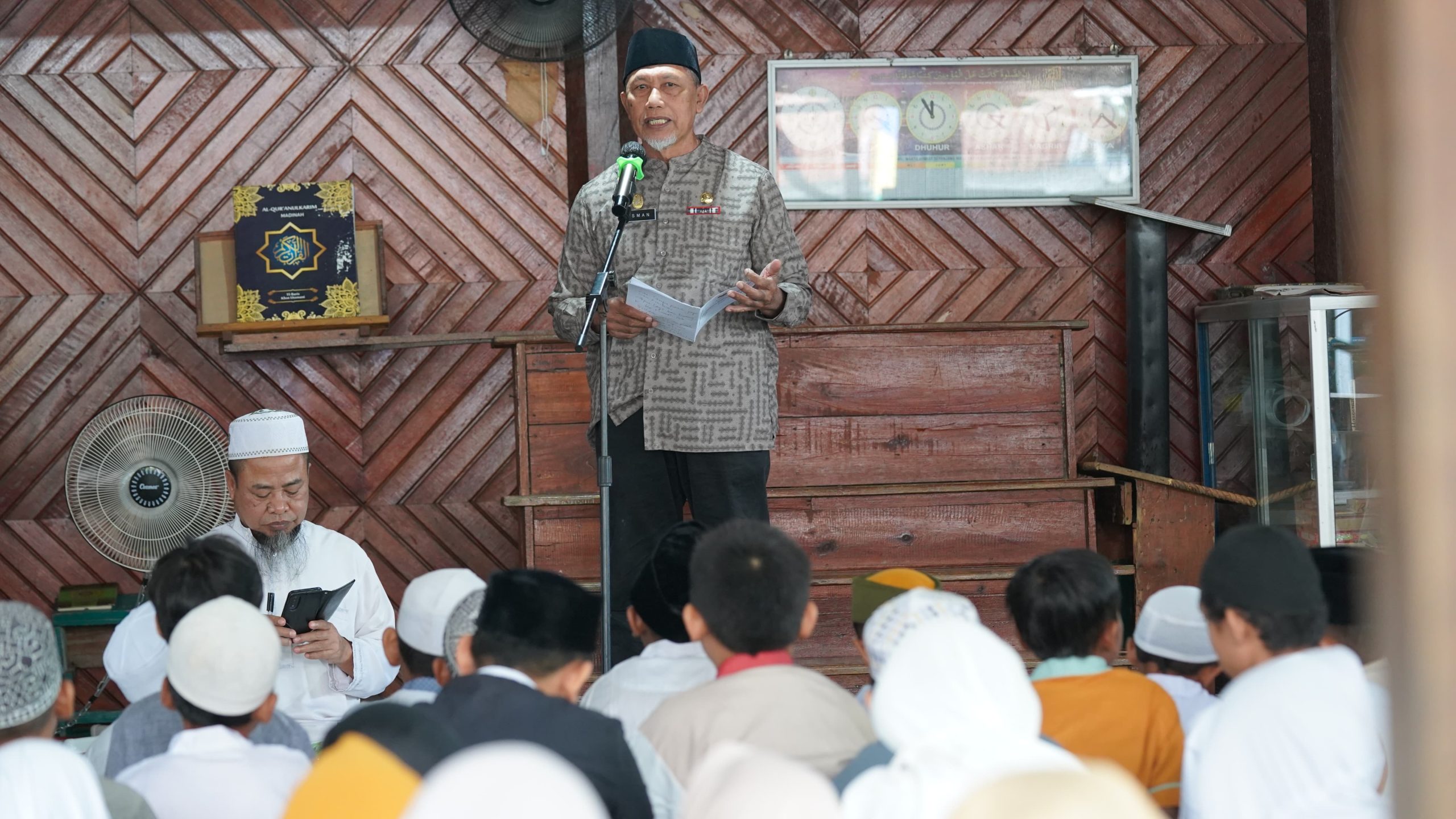 Asisten Pemerintahan Kota Palu Hadiri Peringatan Isra Mi’raj di SD Islam Raudhatul Jannah