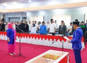 Gubernur Anwar Hafid Lantik Siti Norma Mardjanu Jadi PAW Anggota Komisi Informasi Sulteng