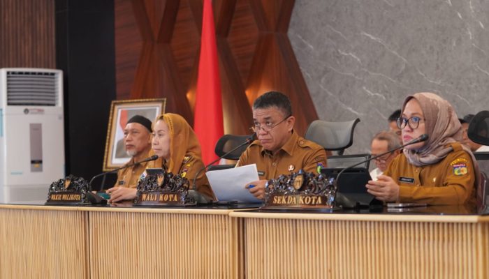 Rapat Kerja Pemkot Palu, Hadianto Rasyid Ingatkan PAD Tak Boleh Kurang dari 30 Persen