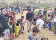 Ramadhan 2025, Jurnalis Bagi-bagi Takjil di TPA Kawatuna Palu