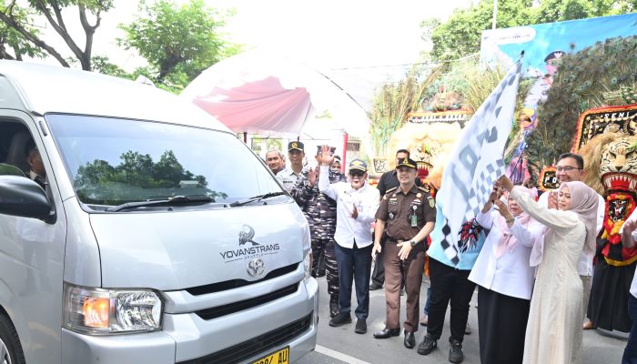 Wagub Sulteng Reny Lamadjido Lepas Peserta Mudik Gratis, Terbanyak ke Wilayah Luwuk dan Tolitoli