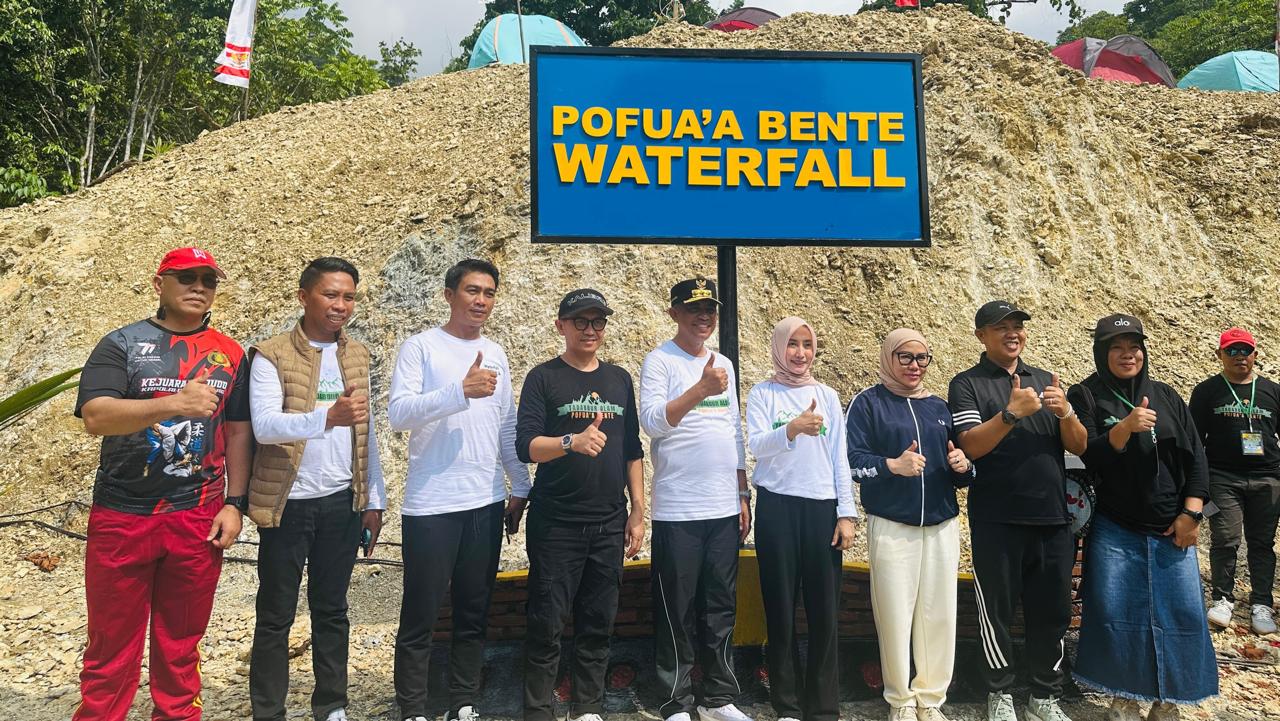 Gubernur Sulteng Anwar Hafid Resmikan Air Terjun Pofua’a Bente Morowali, Misi Seribu Dewi