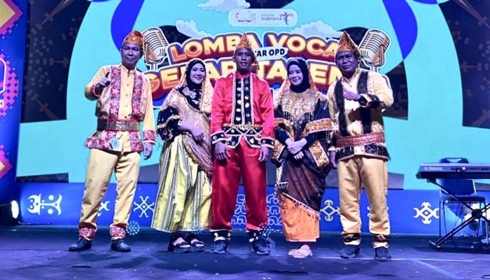Dinas PMD Tampil Memukau, Calon Juara di Lomba Vokal “Gelar Talenta” Semarak Sulteng Nambaso 2025