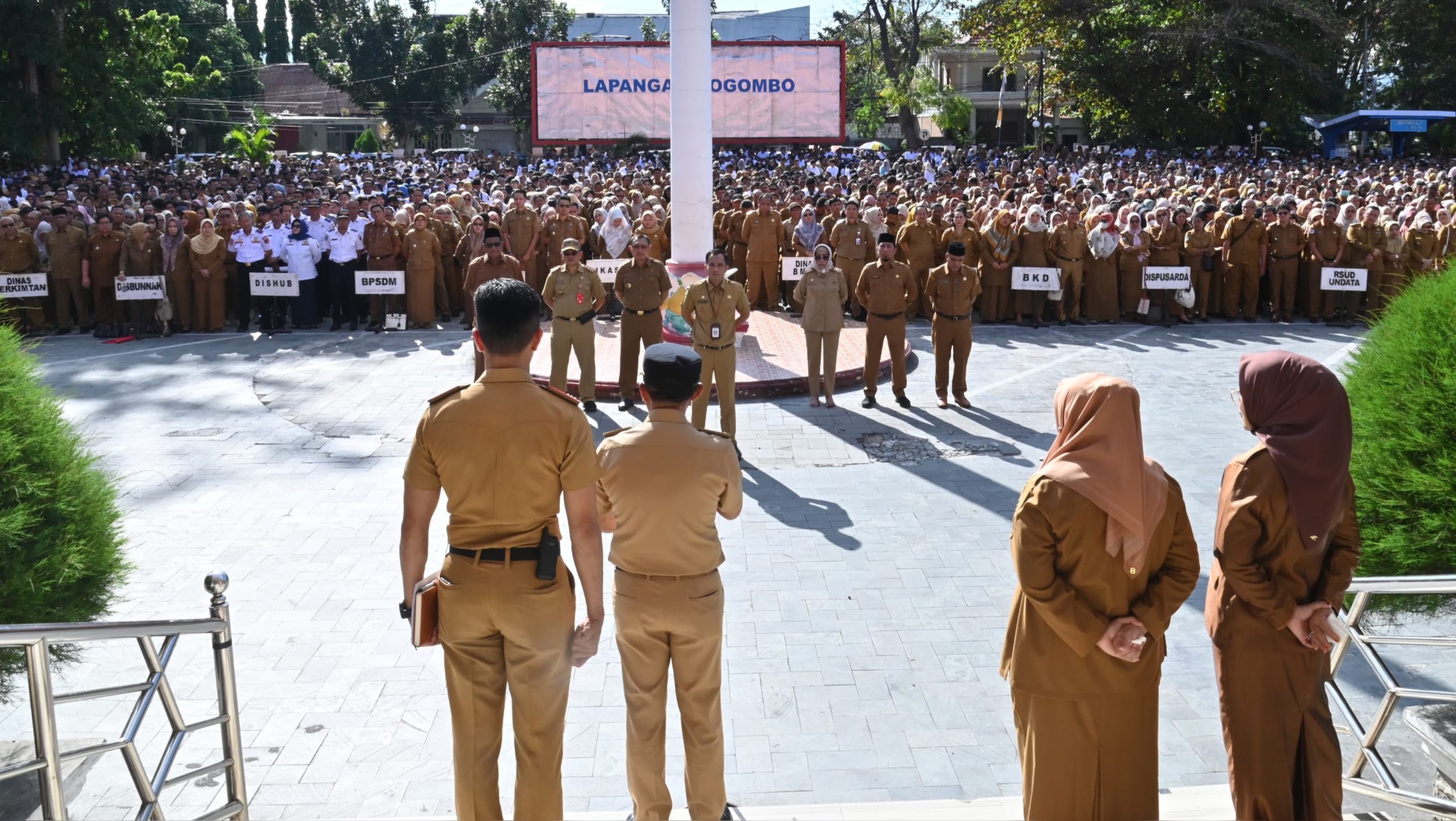 Hari Pertama Masuk Kerja Usai Libur Lebaran, Pemprov Sulteng Gelar Halal Bihalal dan Apel Gabungan