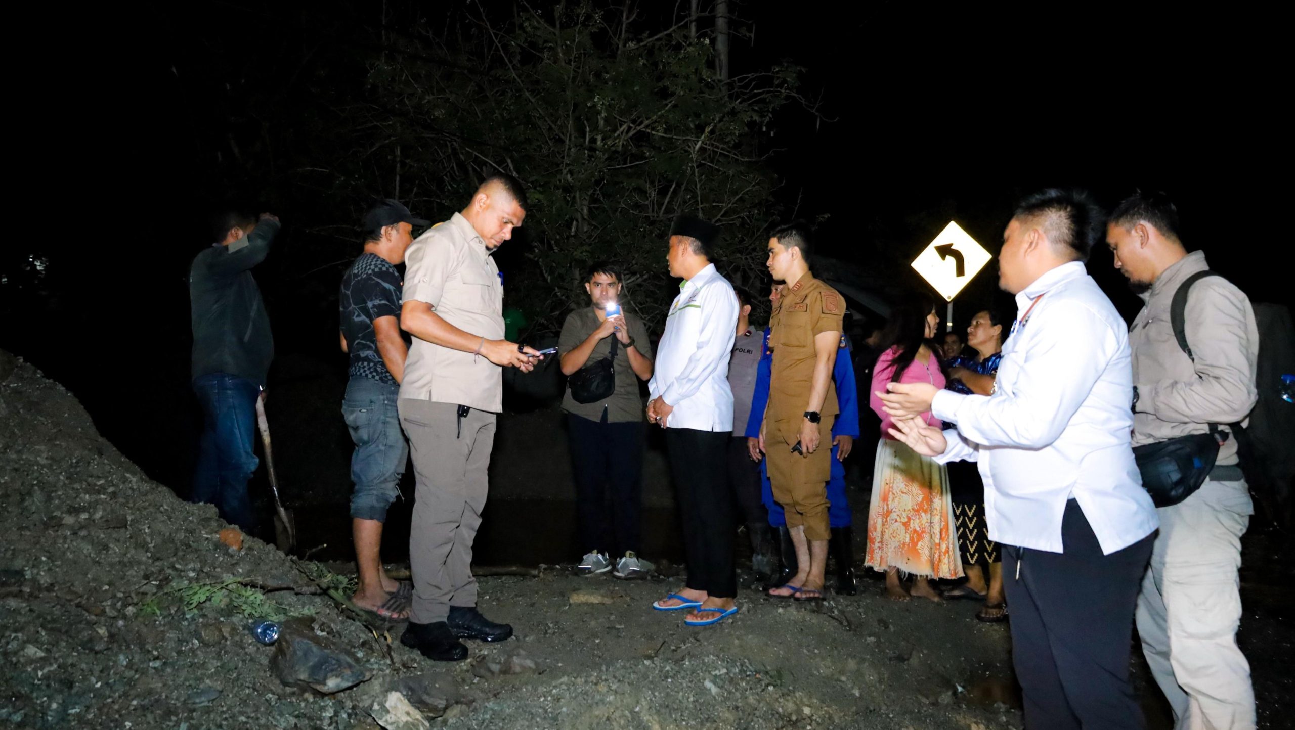Pengusaha Tambang Bakal Dipanggil Gubernur Anwar Hafid Buntut Banjir Rendam 9 Desa di Donggala
