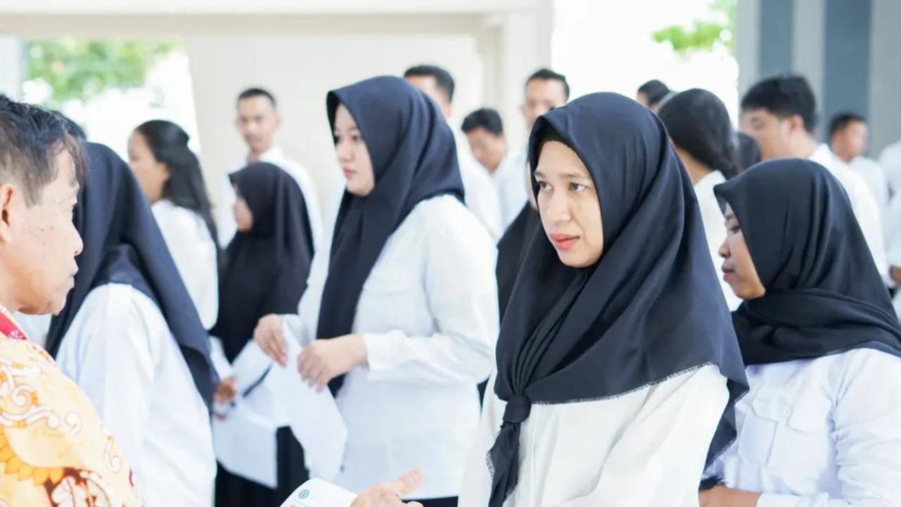 BKD Sebut Berkas 30 Orang PPPK Sulteng Masih Alami Kendala, Penyerahan SK Tahap 1 Tertunda