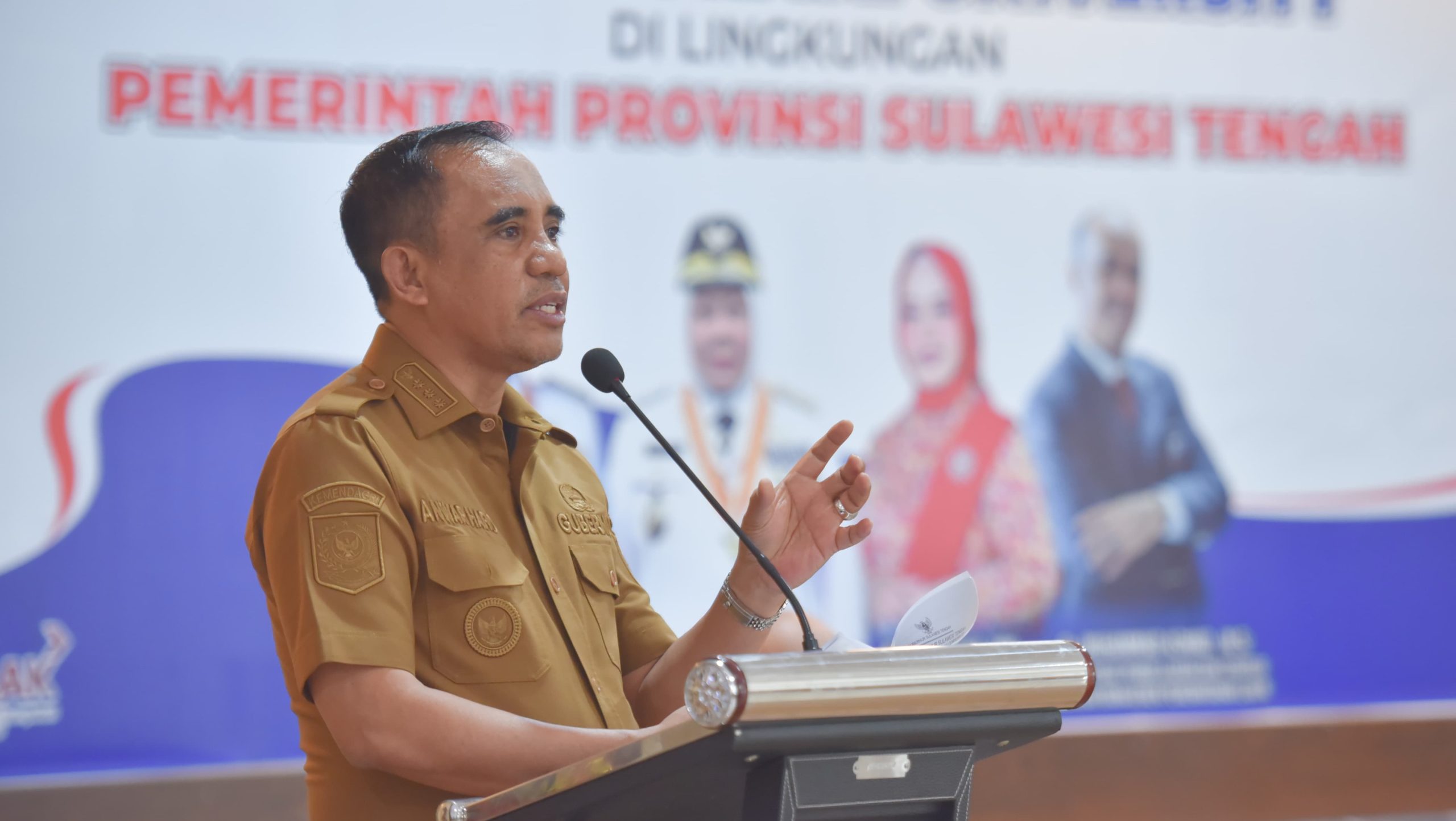 Gubernur Sulteng Sentil ASN Arogan, Pelayanan Publik Harus Tulus dan Rendah Hati