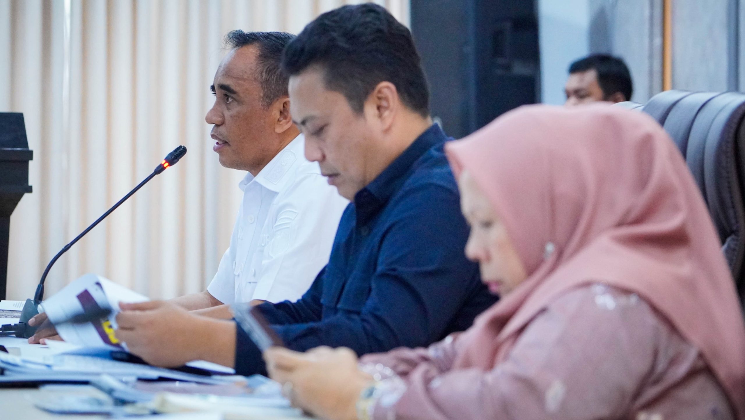 Dikunjungi Komisi V DPR RI, Anwar Hafid Curhat Ratusan Warga Pasigala Masih Tinggal di Huntara