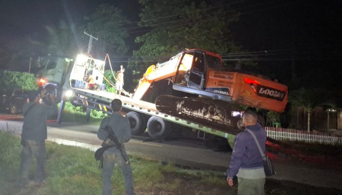 Satu Unit Excavator Beroperasi di Area Tambang Ilegal Desa Sipayo Disita Tim Gakkum, Operator Ditangkap