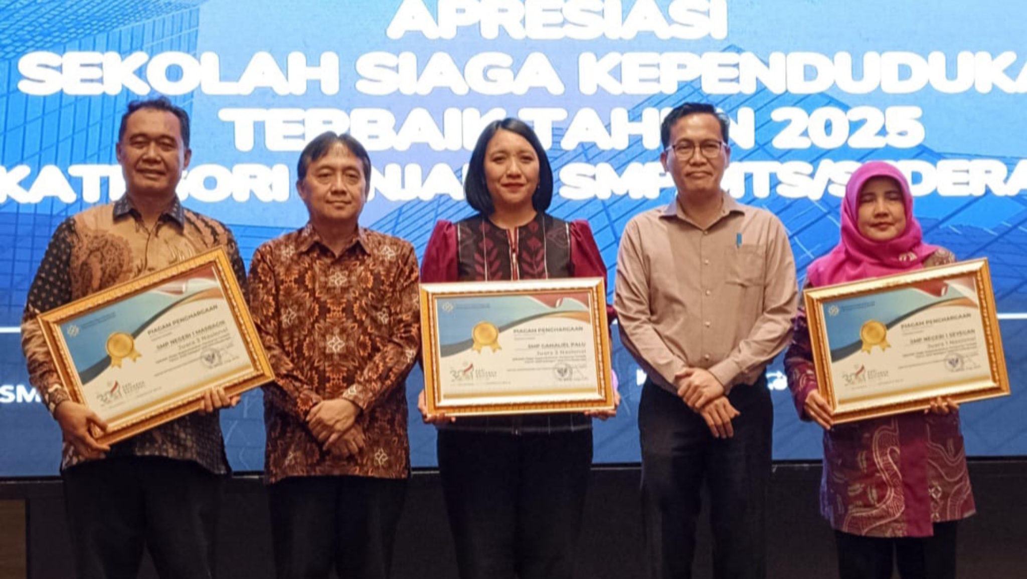 SMP Gamaliel Palu Raih Juara Nasional Sekolah Siaga Kependudukan 2025