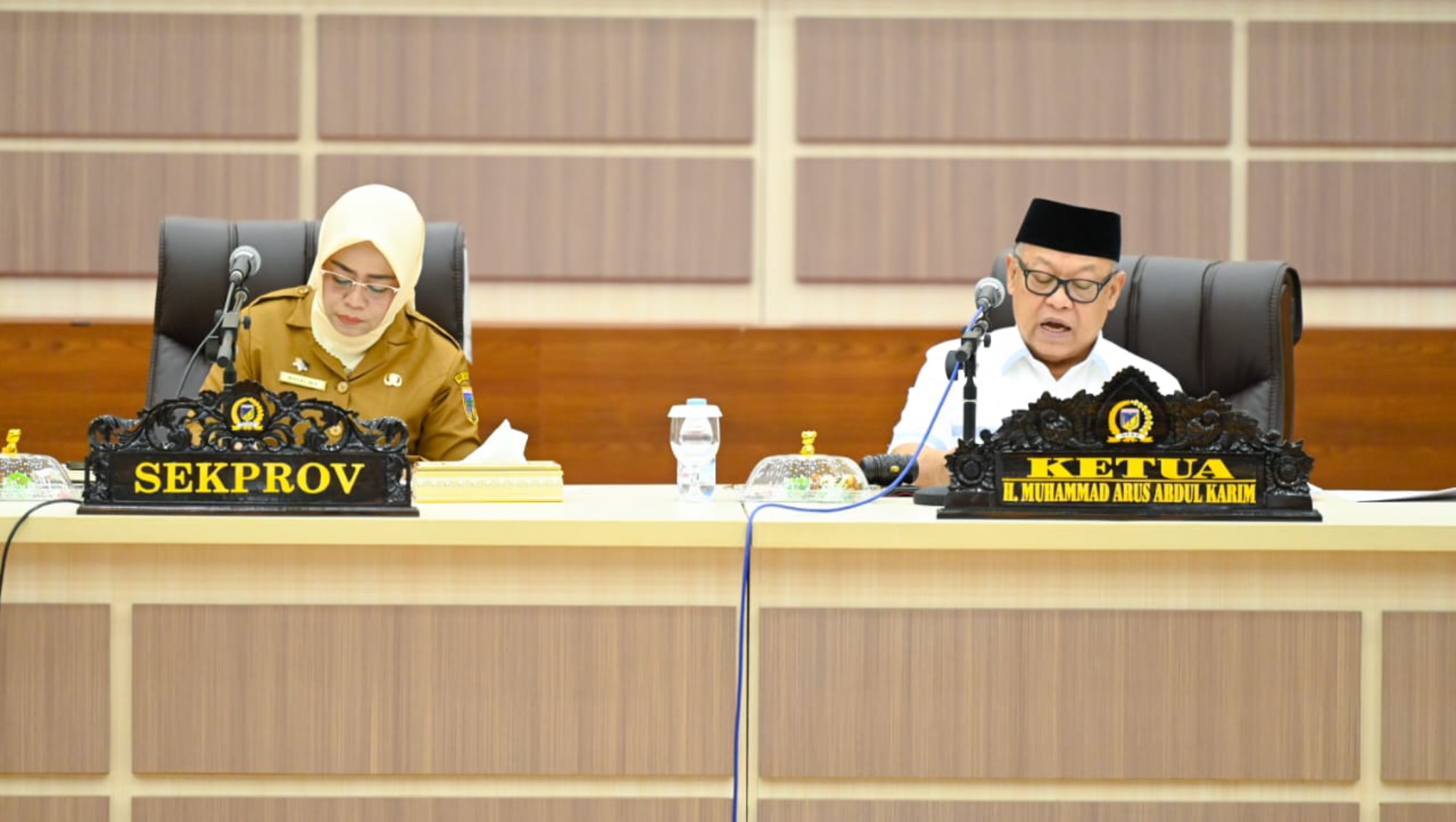 Banggar DPRD dan TAPD Sulteng Bahas Raperda Pertanggungjawaban APBD 2024, Soroti Pendapatan dan Layanan RS Daerah