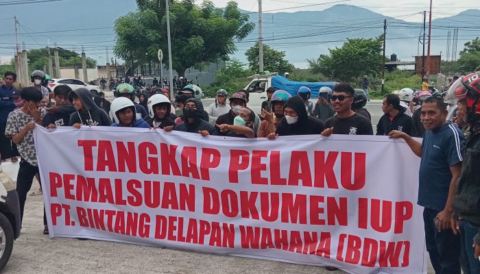 Demo Aliansi Mahasiswa dan Masyarakat Sulteng Desak Pencabutan IUP PT BDW di Kabupaten Morowali