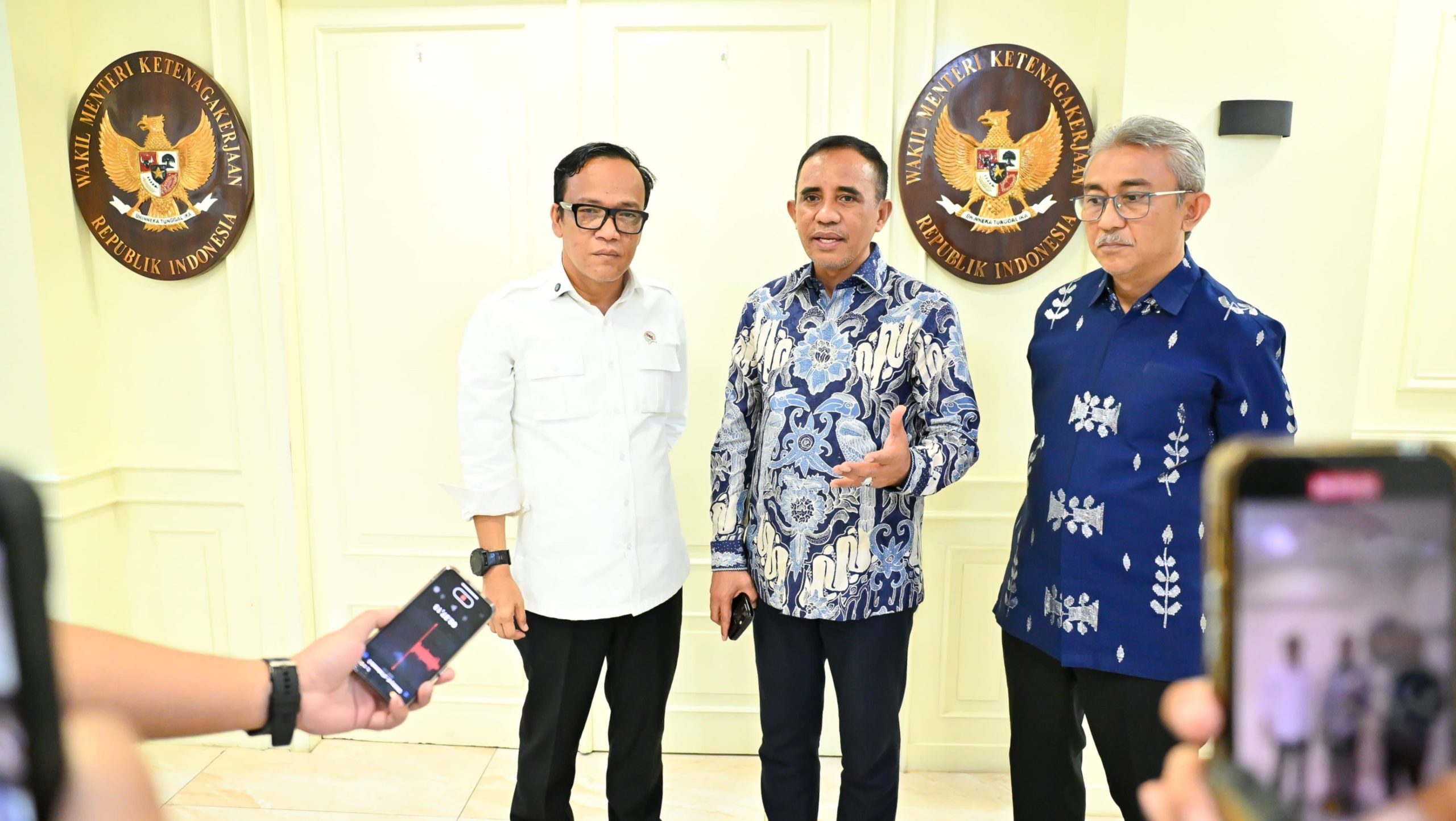 Wamenaker Dukung Pembangunan BLK di Sulteng, Sediakan Alat dan Mitra Industri untuk Latih Generasi Muda