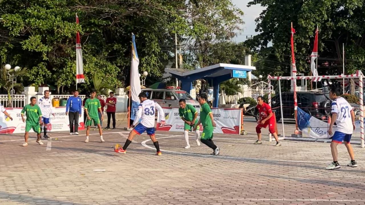 PMD Sulteng Tumbangkan ESDM Lewat Drama Adu Penalti di Laga Sepak Bola Dangdut Nambaso