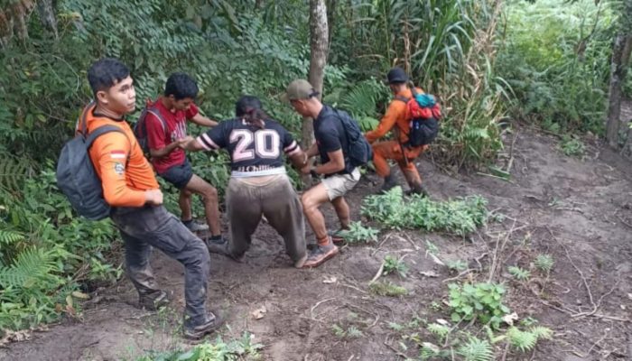 Tim SAR Gabungan Berhasil Evakuasi Pendaki Hipotermia di Gunung Gawalise