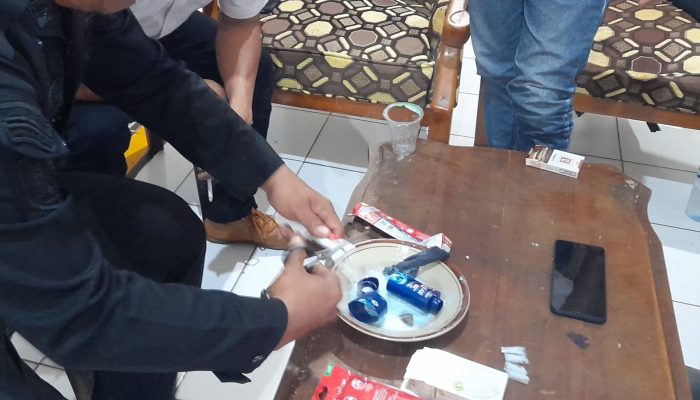 Penyeludupan Sabu dalam Botol Sampo Digagalkan Petugas Lapas Parigi