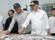 Gubernur Anwar Hafid Serap Aspirasi Nelayan di Pelabuhan Perikanan Mato Banggai Laut