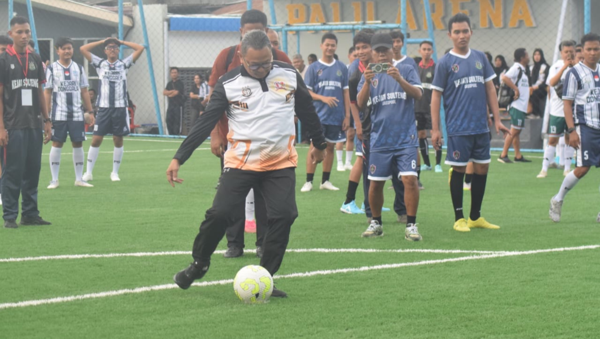 Kajati Sulteng Nuzul Rahmat Buka Turnamen Adhyaksa Mini Soccer 2025