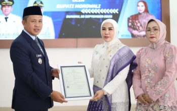 Bupati Iksan Kukuhkan Pengurus Dekranasda Morowali Masa Bakti 2025-2030