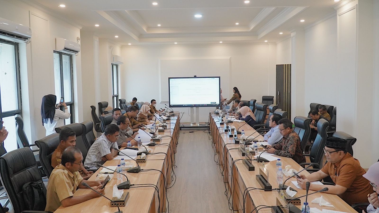 Komisi IV DPRD Sulteng Bahas Ranperda Pengakuan dan Perlindungan Masyarakat Hukum Adat