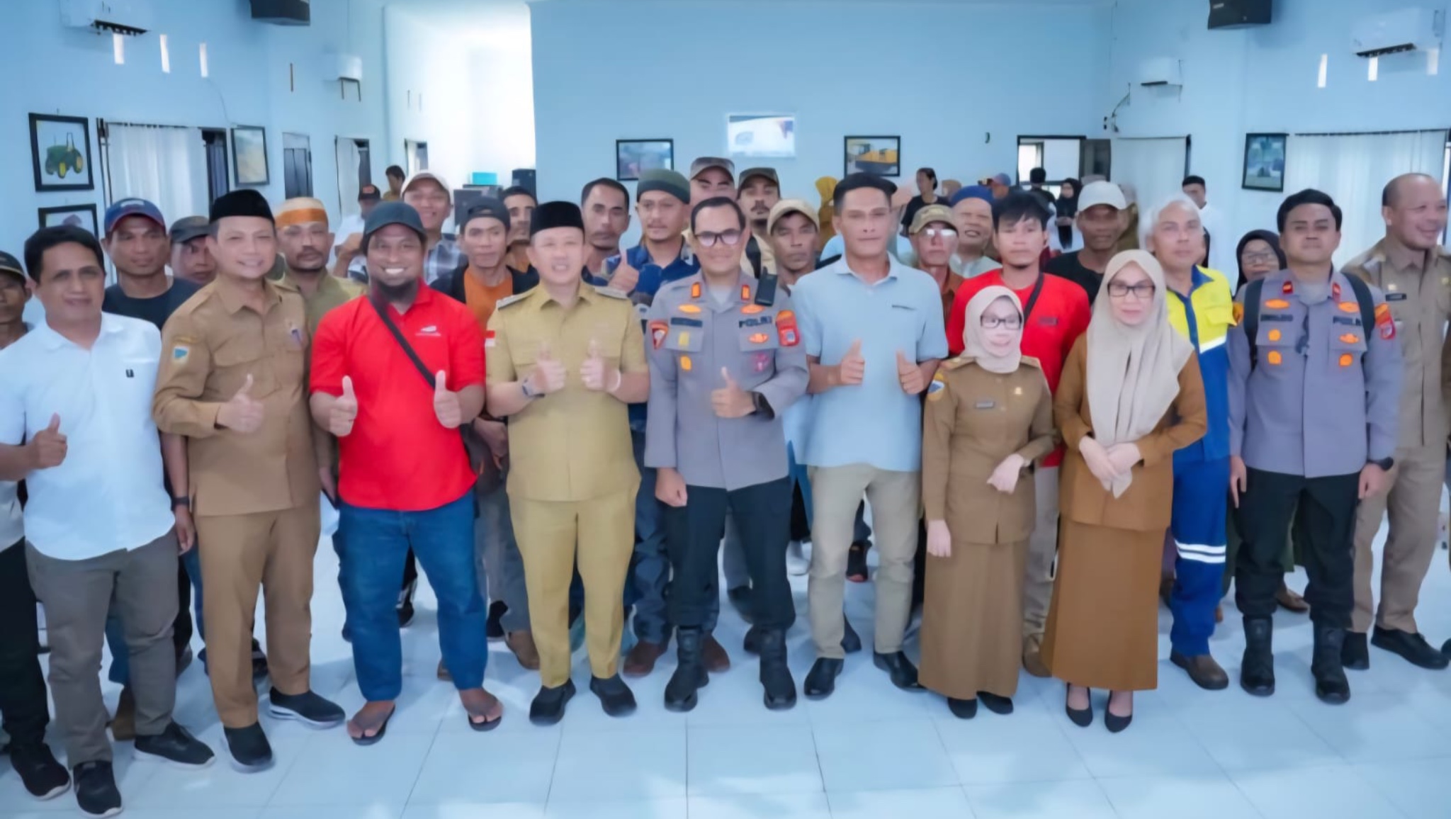 Bupati Iksan Baharudin Pimpin Rapat Penyelesaian Konflik Lahan di Kecamatan Bahodopi