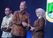 Malam Puncak HUT Kompas TV, Sulawesi Tengah Berhasil Meraih Penghargaan Peduli Iklim Investasi
