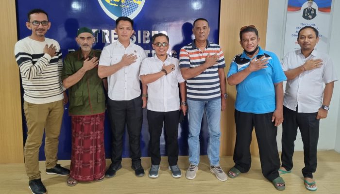 Aliansi Abna Peduli Guru Tua Menilai Polisi Mengulur-ulur Waktu Tangani Kasus Fuad Plered, Sebut Vonis Hukum Adat Tak Hapus Pidana