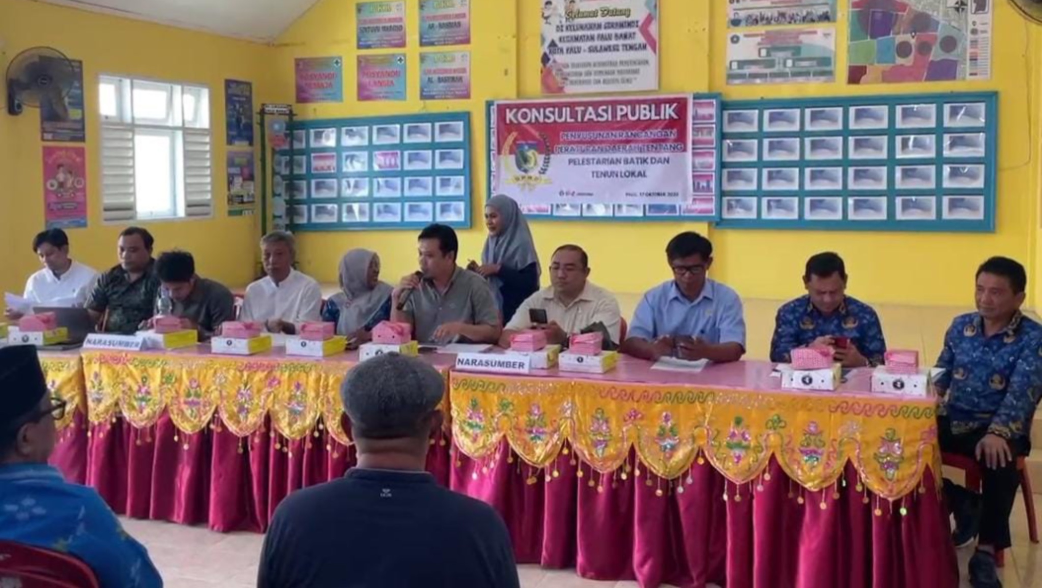 Konsultasi Publik Ranperda Pelestarian Batik dan Tenun Lokal, Upaya DPRD Kembalikan Identitas Budaya Masyarakat Palu