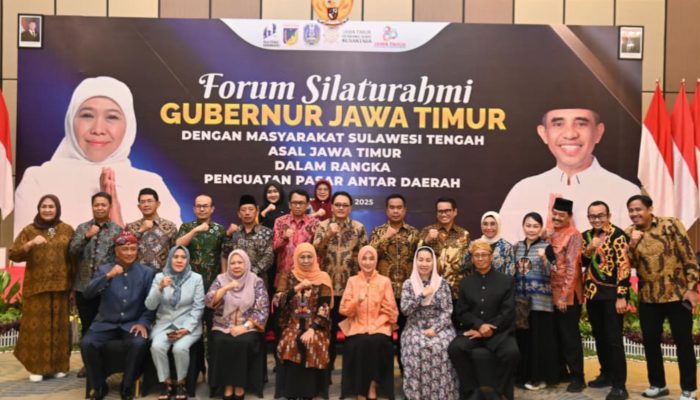 Sambut Gubernur Jawa Timur di Kota Palu, Wagub Reny Lamadjido: Dia Idola Saya