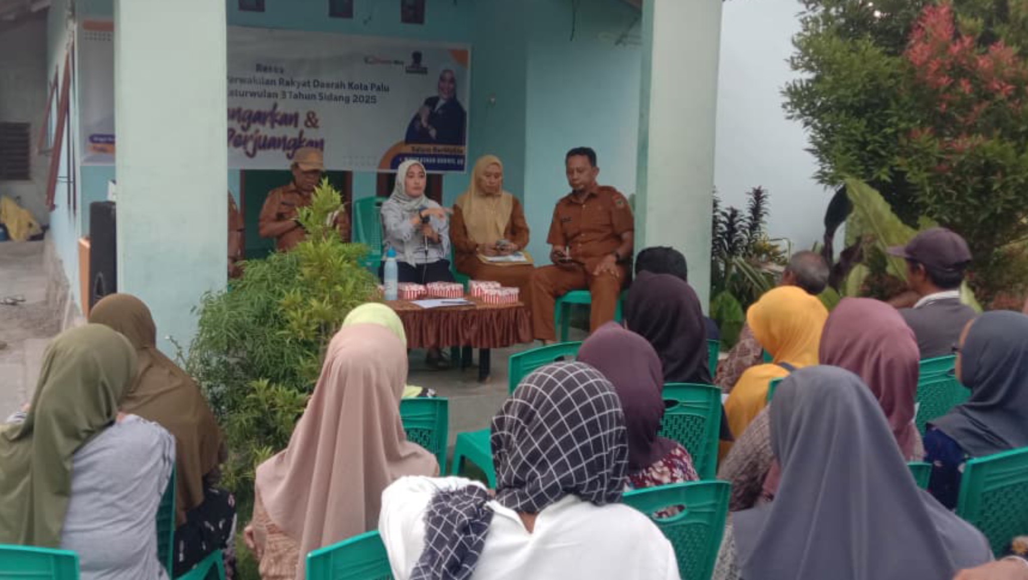 Anggota DPRD Palu Mutmainah Korona Serap Aspirasi Warga Mamboro, Minta Bantuan Modal Usaha-Pembangunan Jalan