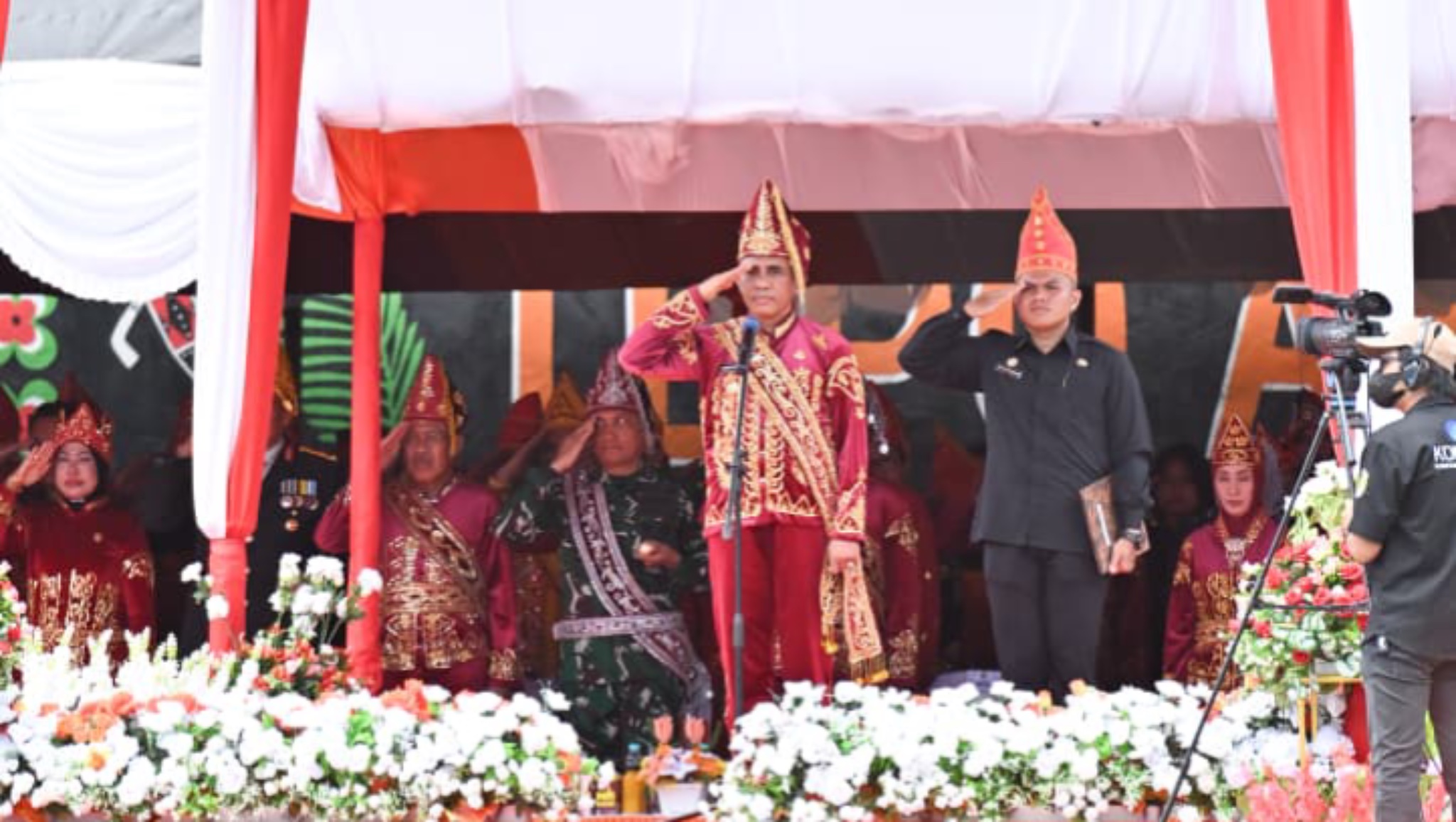 Gubernur Sulteng Anwar Hafid Pimpin Upacara HUT ke-12 Morowali Utara, Singgung soal Pengawasan Tambang